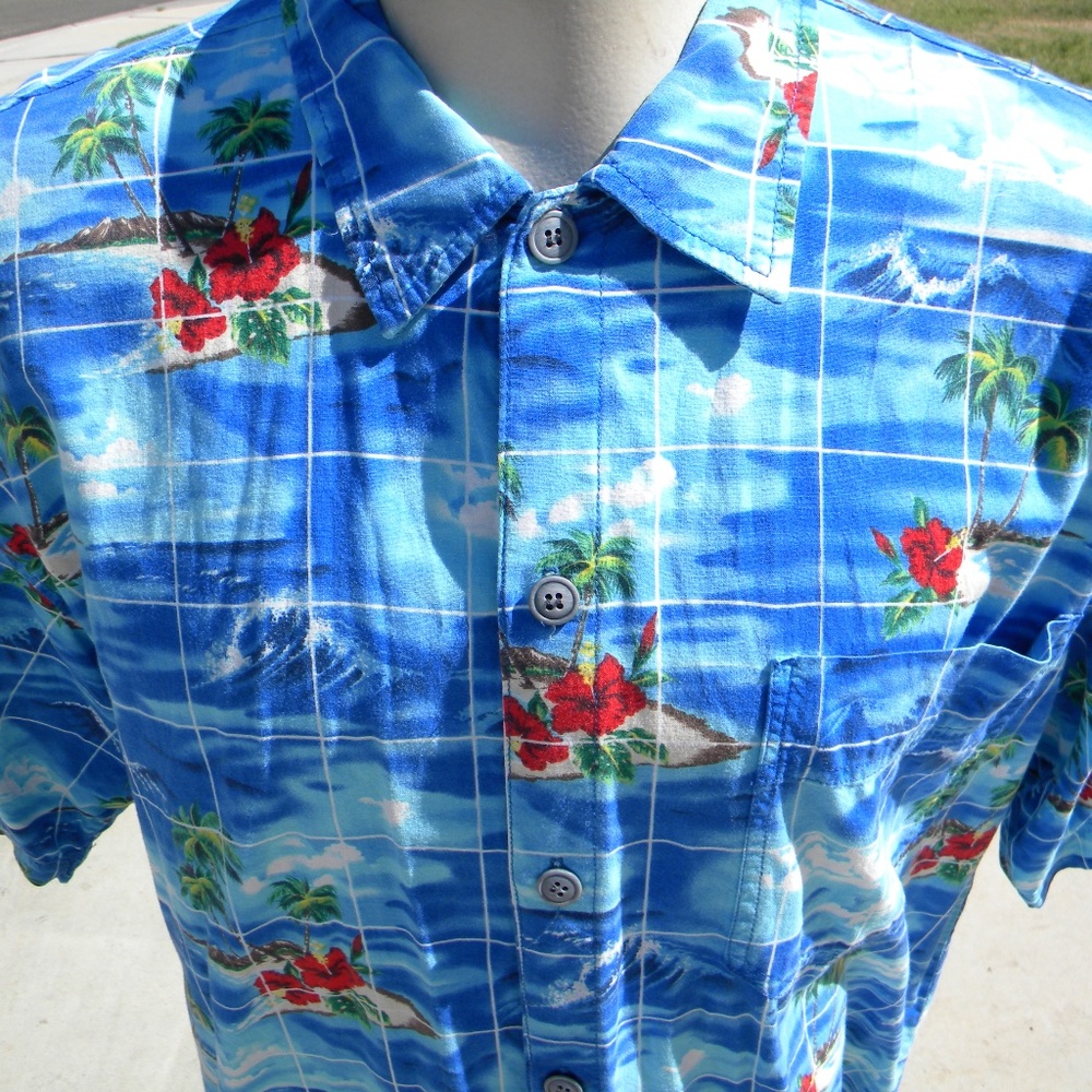 Quicksilver Hawaiian print button down shirt